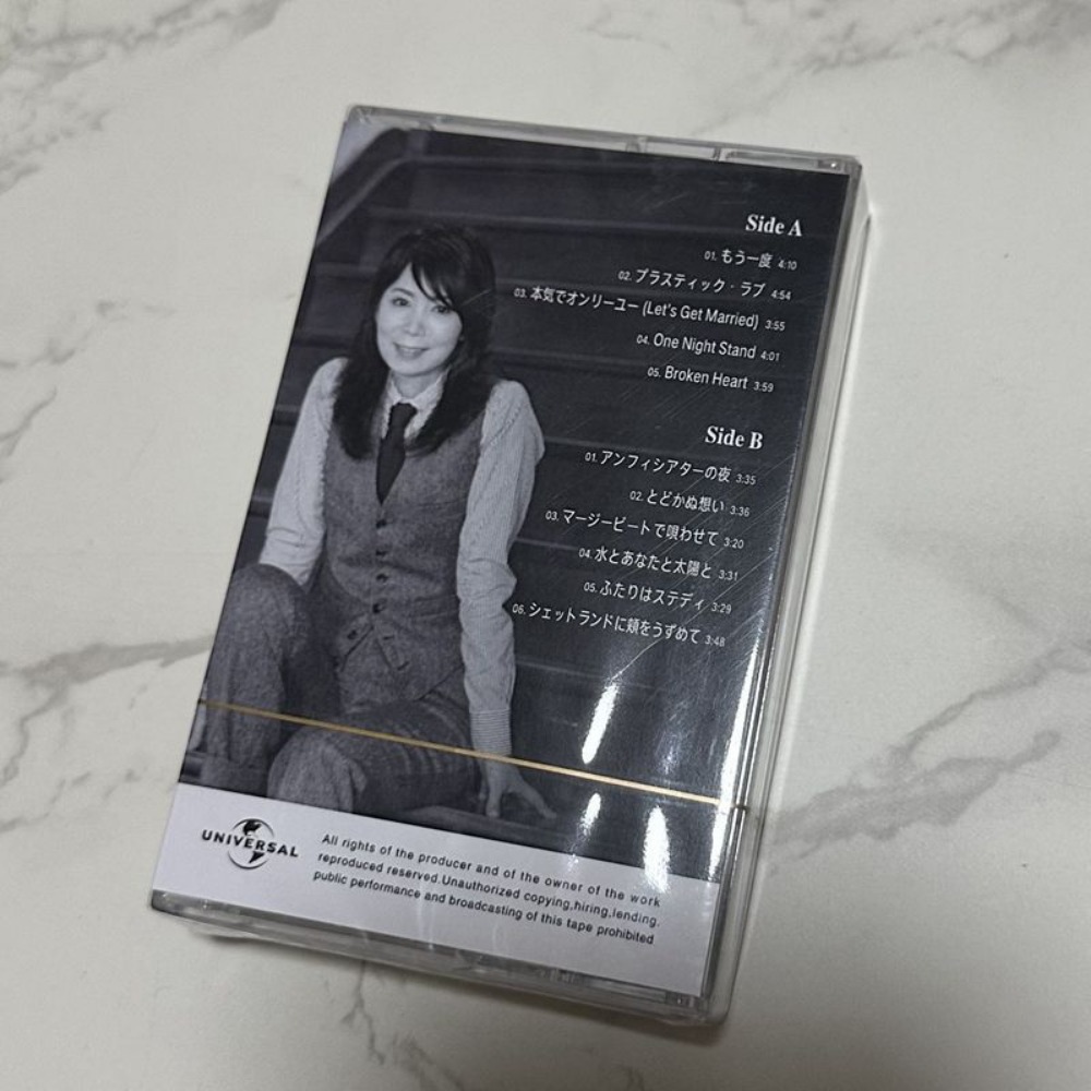 Kaset Baru Segel dengan Lagu-L - Books ulasan dan harga